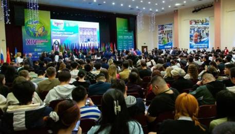 Очередной провал «изоляции»: в РФ проходит XIV Евразийский экономический форум молодежи